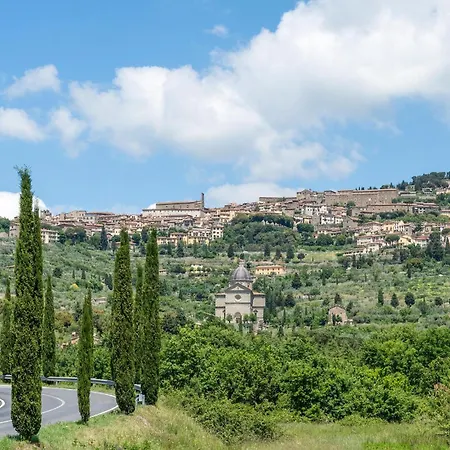 Feriehus Beautiful In With Wifi Cortona